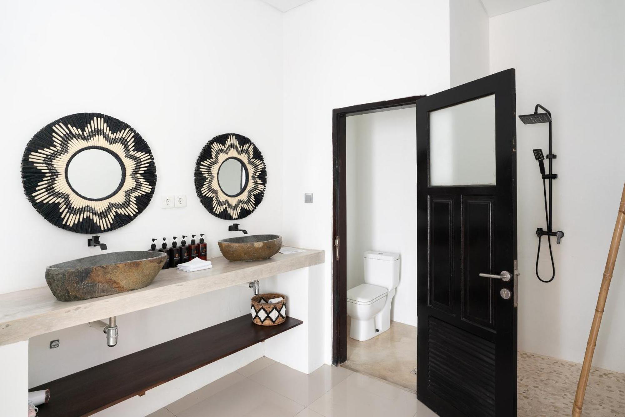Gilang Balangan Villa Jimbaran Exteriör bild