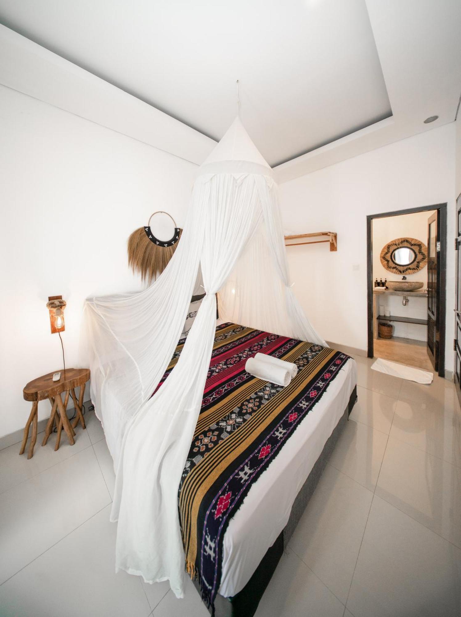 Gilang Balangan Villa Jimbaran Exteriör bild