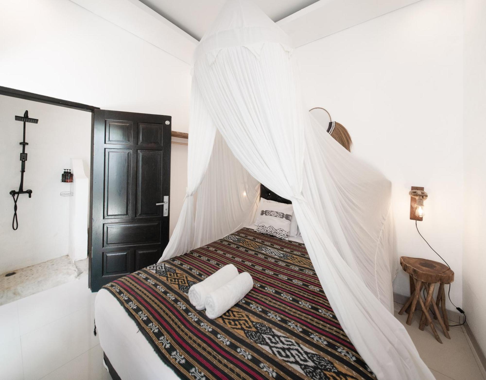 Gilang Balangan Villa Jimbaran Exteriör bild