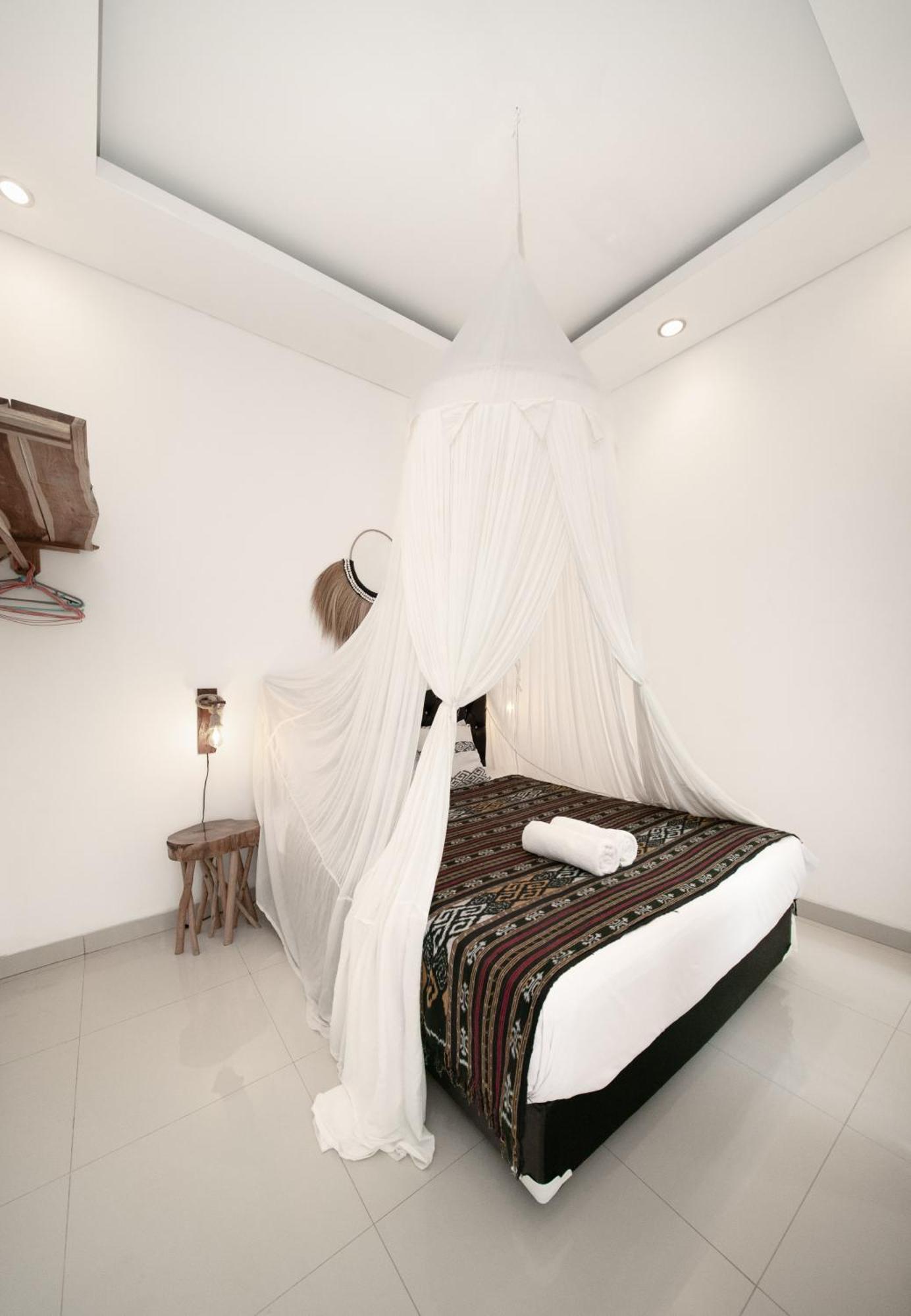 Gilang Balangan Villa Jimbaran Exteriör bild
